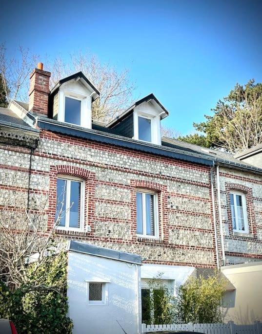 Etretat: agréable maison de ville Exterior foto